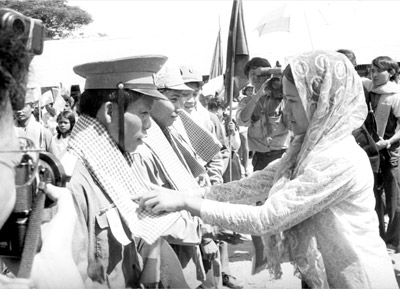 Militärzone Nummer 7 feiert den 35. Jahrestag der Hilfe freiwilliger Vietnamesen in Kambodscha